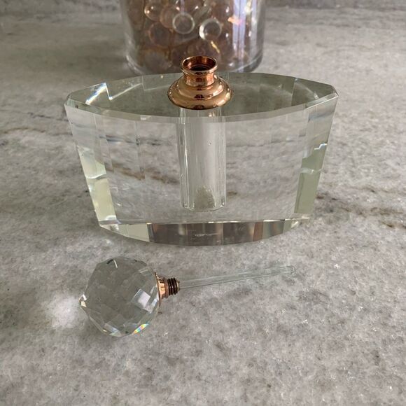 oleg cassini crystal perfume bottle - Picture 1 of 2